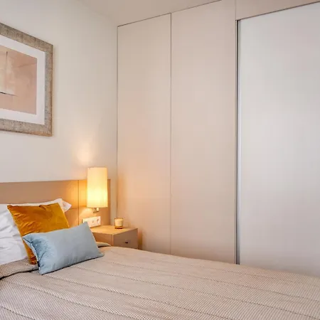 Colombo Square, A In Madeira شقة فونشال