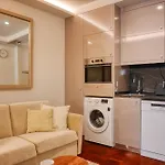 Apartment Colombo Square, A In Madeira
