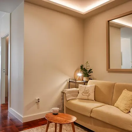 Colombo Square, A In Madeira * Funchal (Madeira)