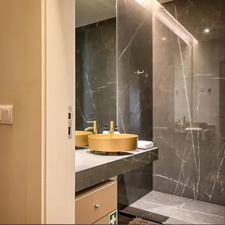 Apartment Colombo Square, A In Madeira Funchal (Madeira)