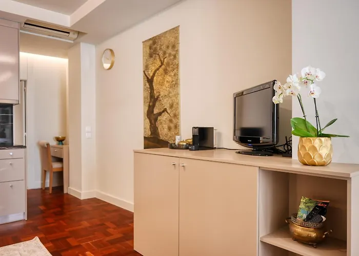 Colombo Square, A In Madeira * Funchal