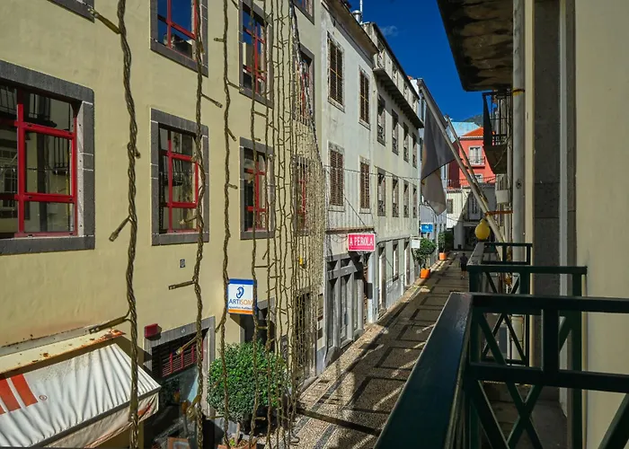 Colombo Square, A In Madeira Funchal