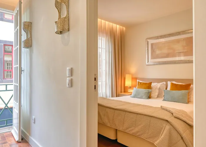 Colombo Square, A In Madeira Daire *