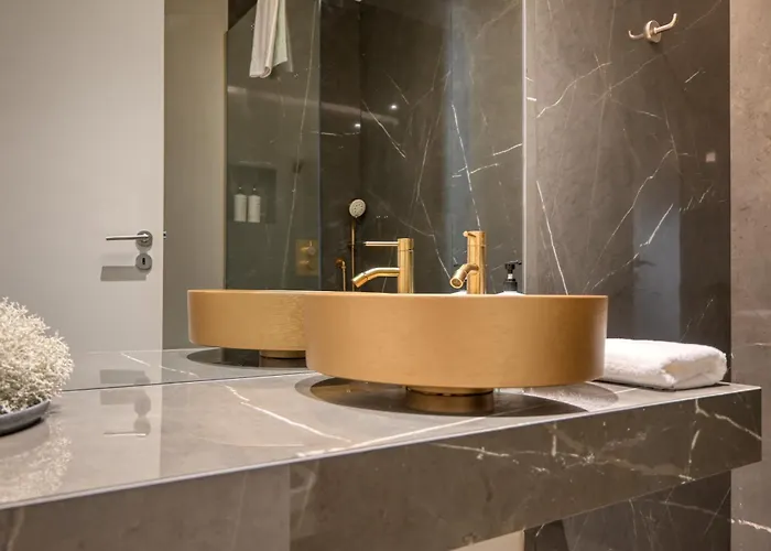 Colombo Square, A In Madeira *